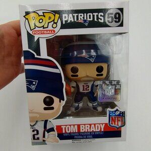 Tom Brady Funko Pop #59 2016 New England Patriots White Jersey/Blue Helmet NWT